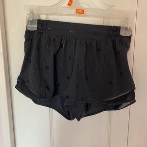 Lululemon Hotty Hot Shorts 4 Inch Length